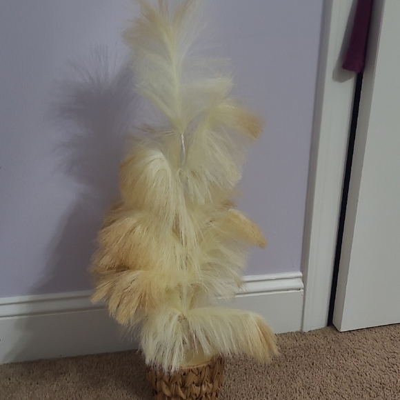Fluffy Cream and Tan Decorative Plant - Picture 1 of 2